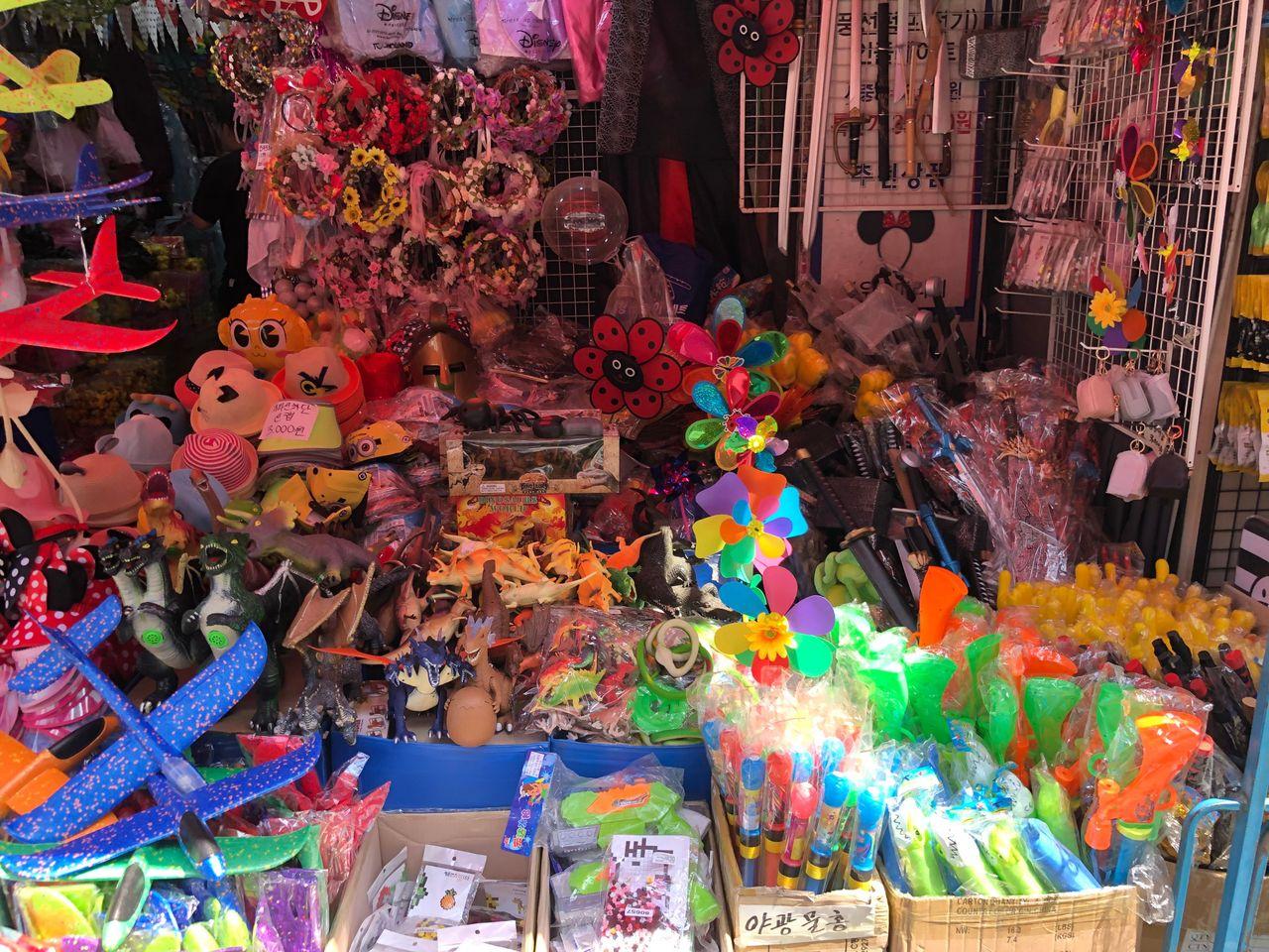 東大門玩具市場 昌信洞玩具市場 文具街 玩具街 昌信洞玩具街